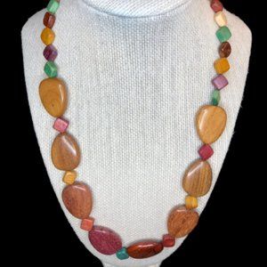 Wooden necklace Hand made from Costa Rica